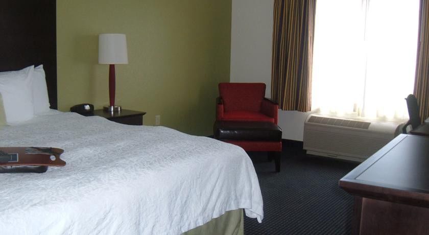 Hotel Hampton & Anaheim Garden Grove