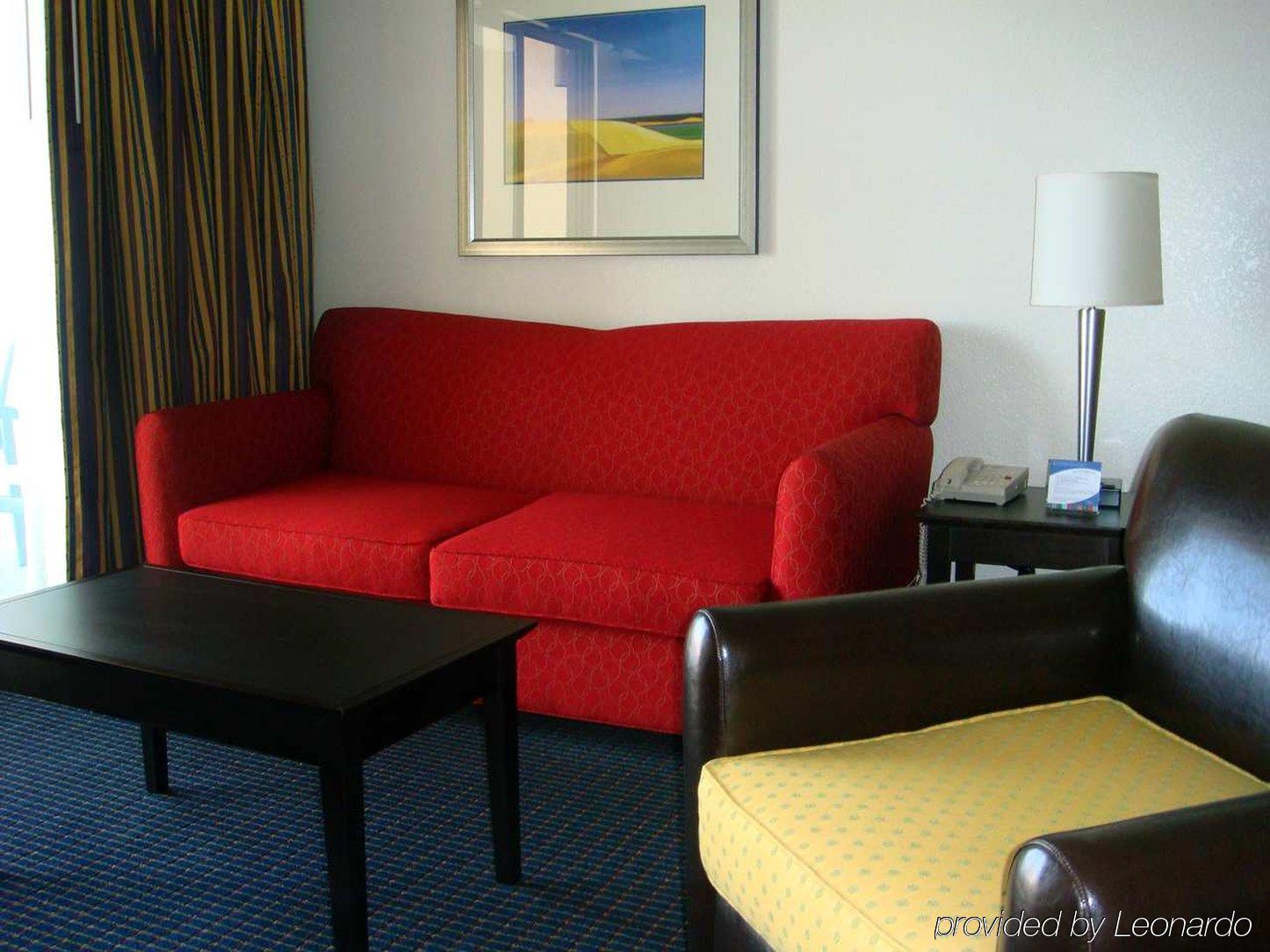 Hotel Hampton & Anaheim 3*